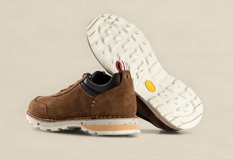 V-BOND SUEDE SNEAKERS 630 Brown